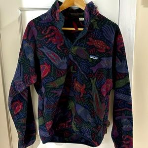 Patagonia fleece pull over